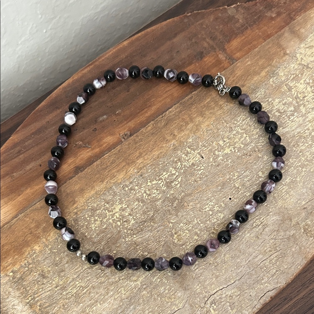 Vintage Black and Purple Glass Beaded Necklace